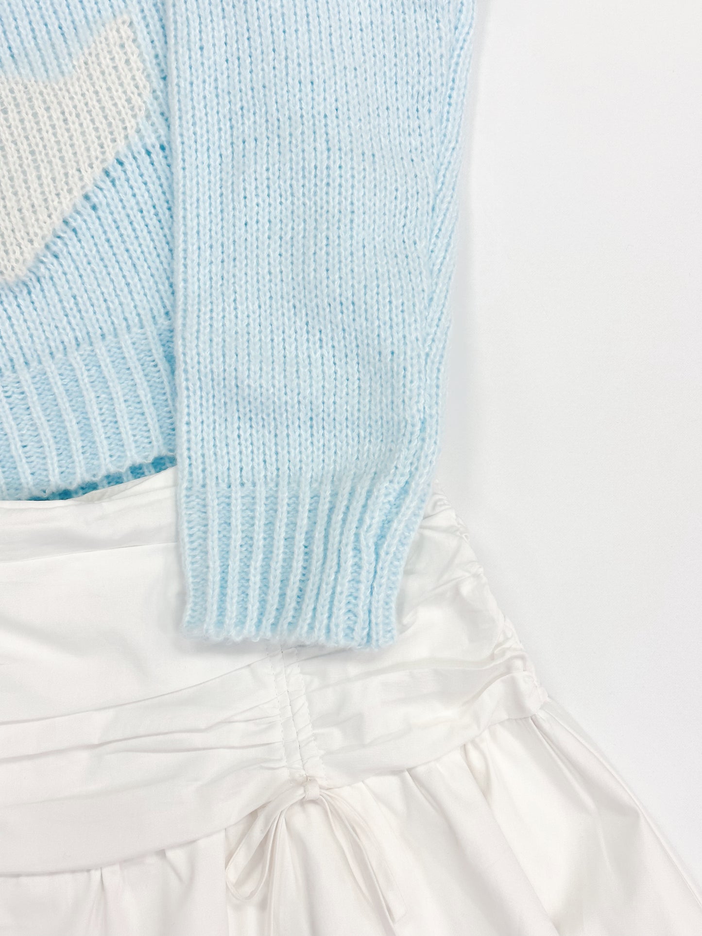 Swan sweater