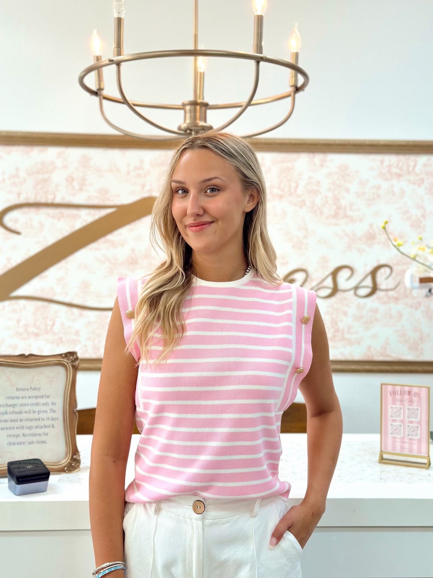 Pink berry top