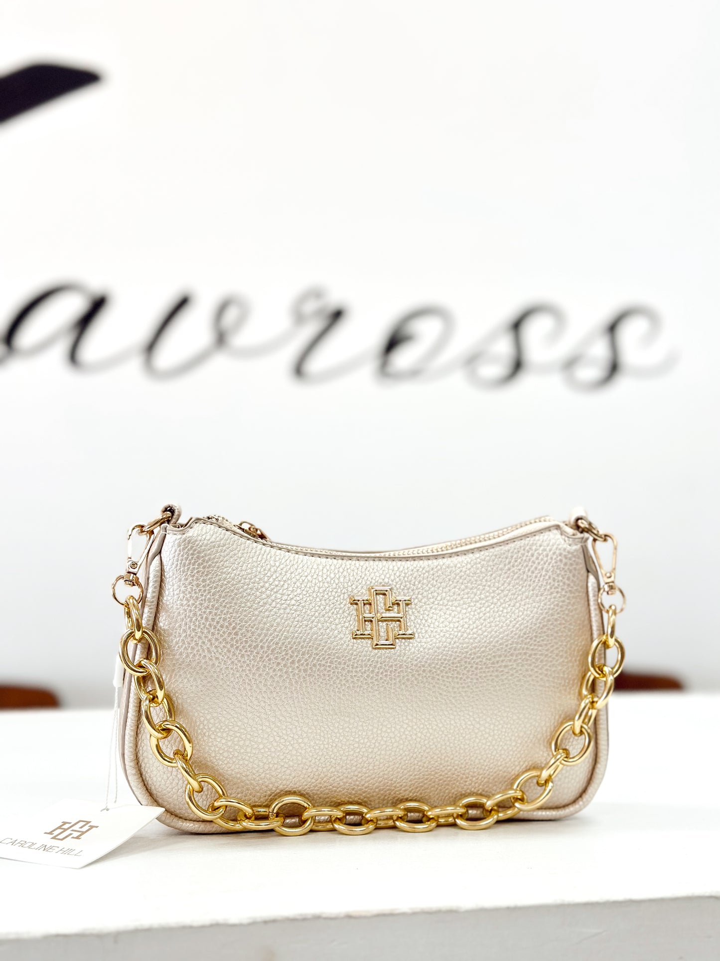 Livie purse (champagne)