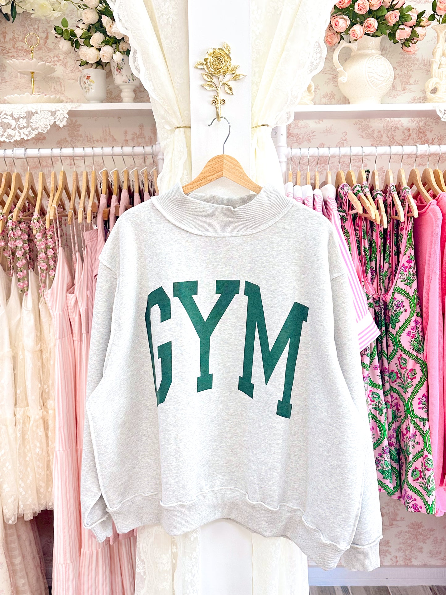 GYM / BED reversible sweatshirt ￼