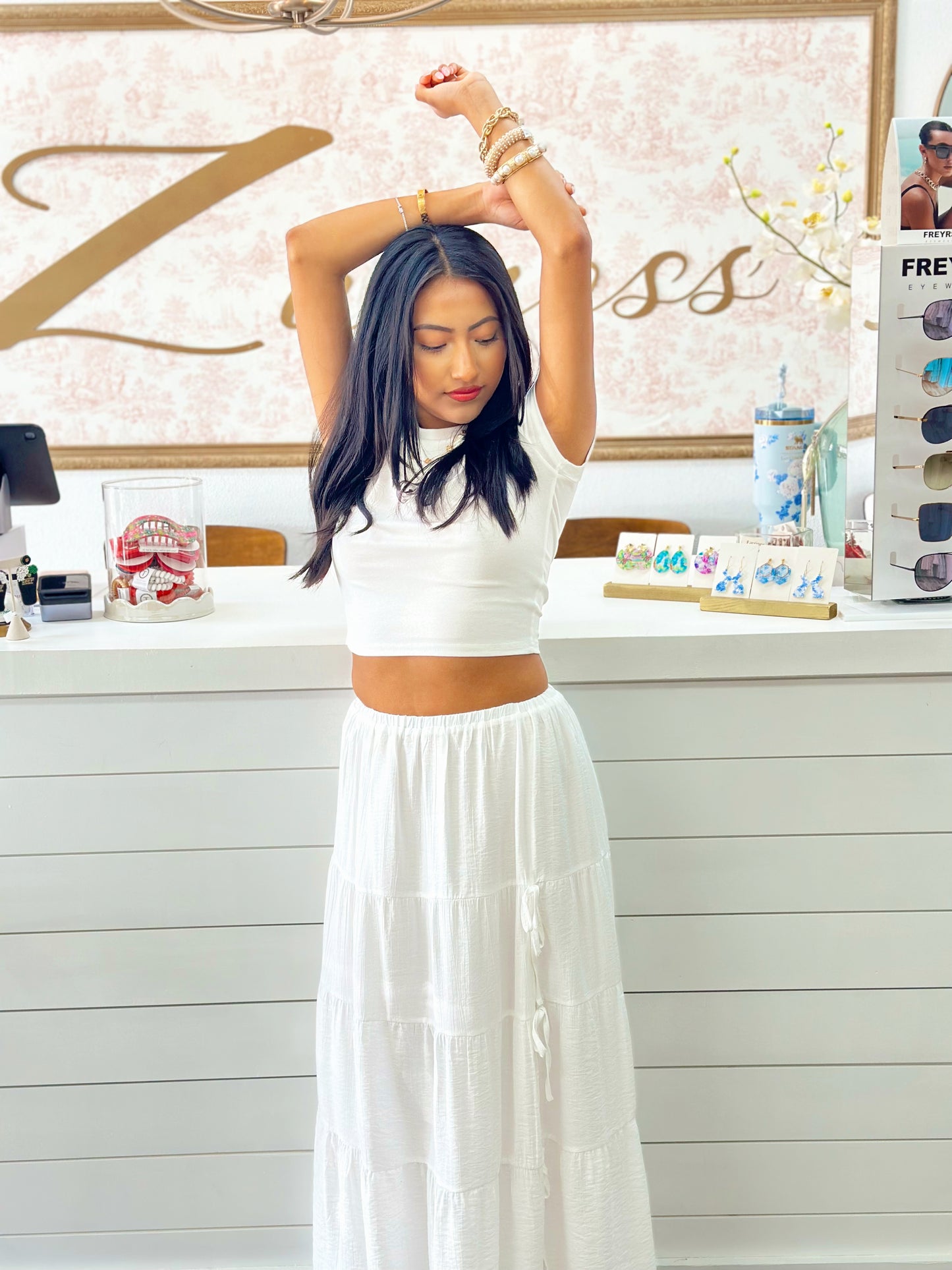 Delilah white skirt