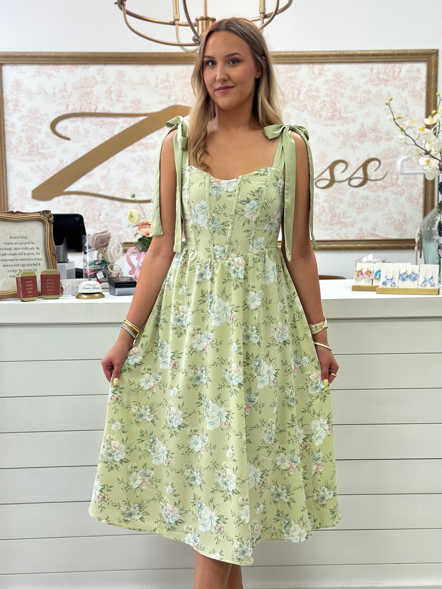 Lake side dress