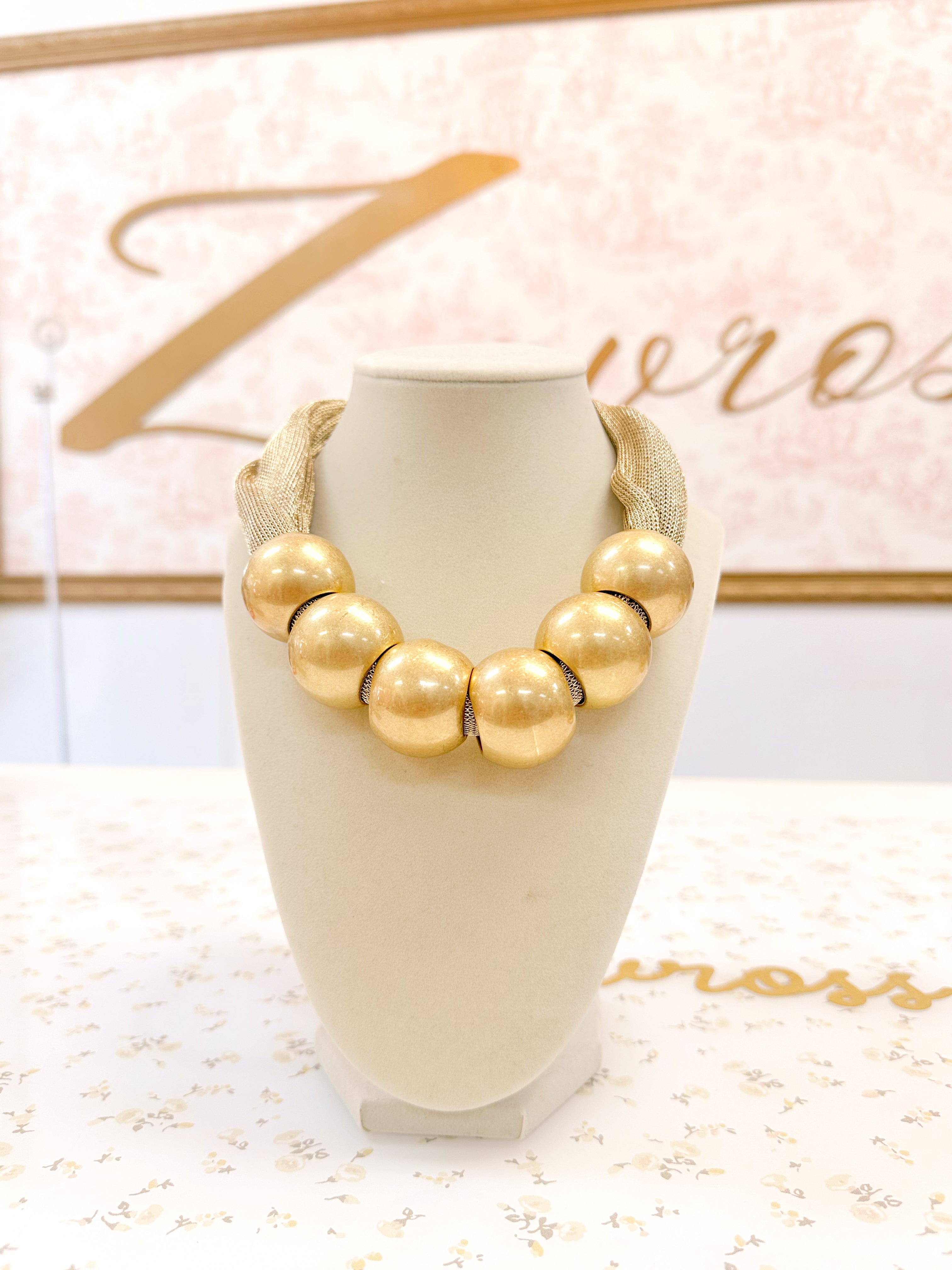 Held Together Gold Necklace – Zavros’s