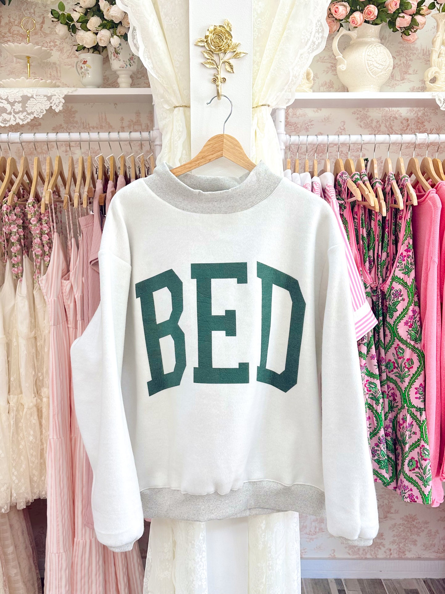 GYM / BED reversible sweatshirt ￼