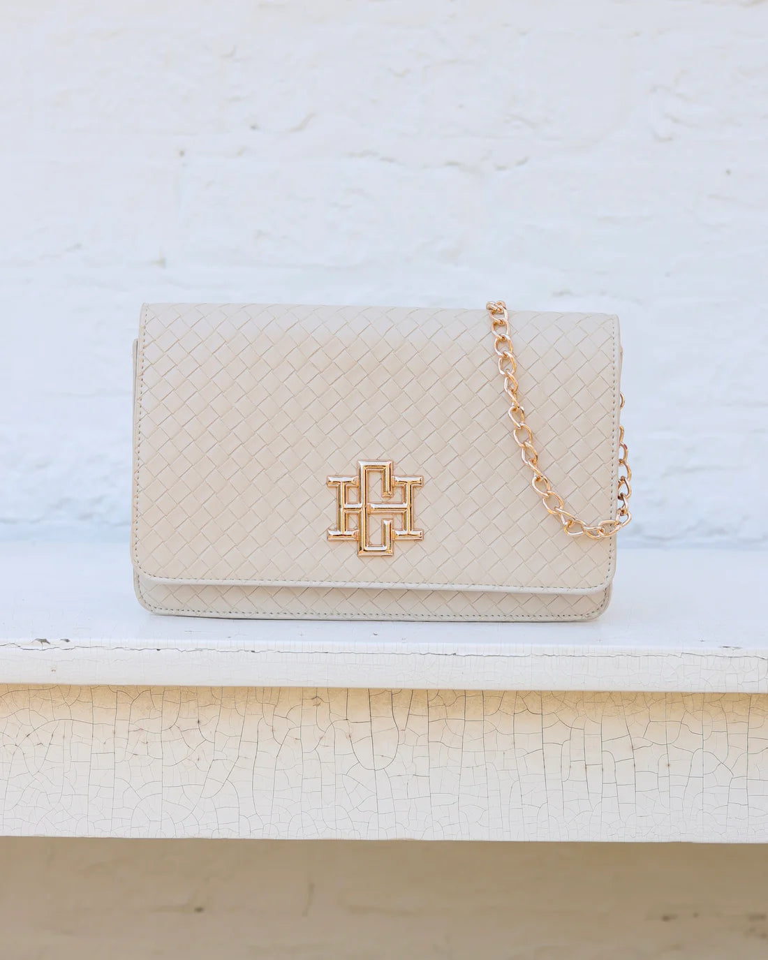 Bryn Clutch/Crossbody Woven Almond